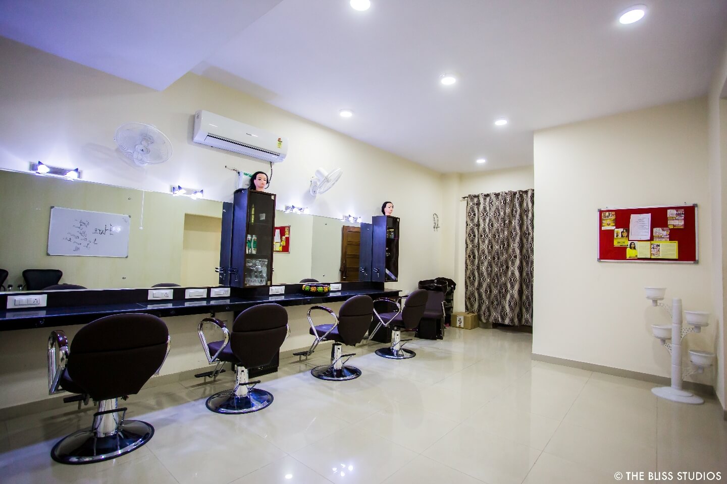 Beauty parlour Institute In Jaipur